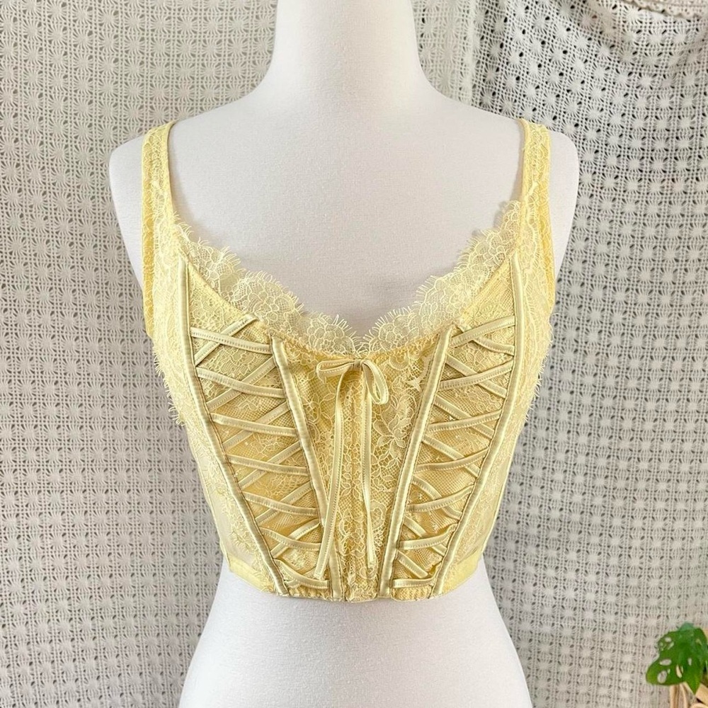 Victoria's Secret Yellow Mesh Lace Cropped Bustier Corset Top Size XL Bridgerton